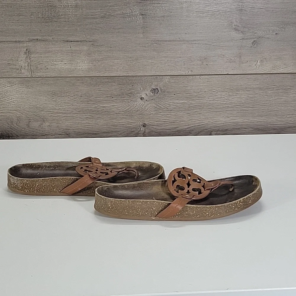 Women's Tory Burch Brown Leather Thong Sandals sz 8